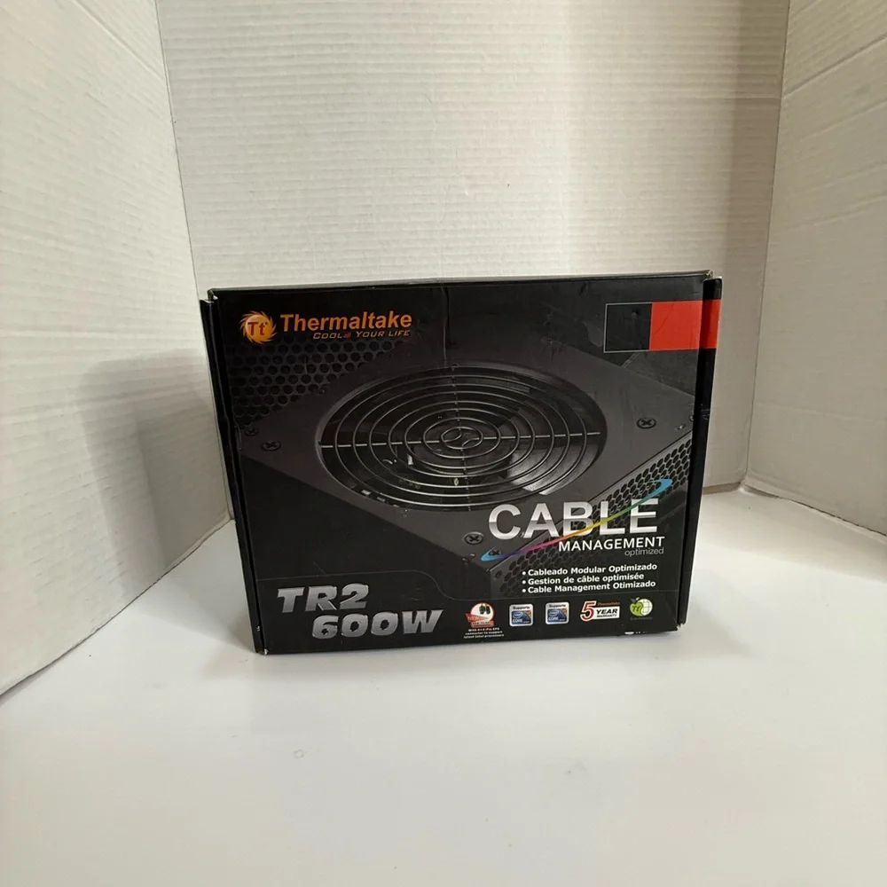 TR2 600W Power Supply - Black